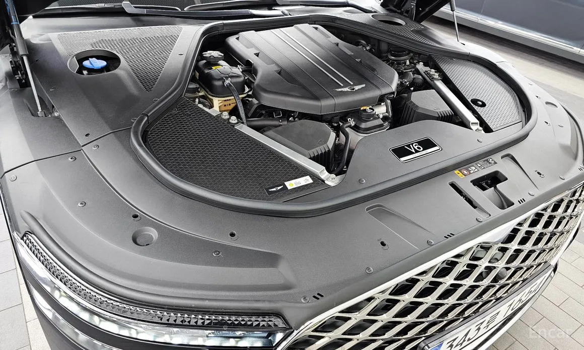 Фото 6 - Genesis G90