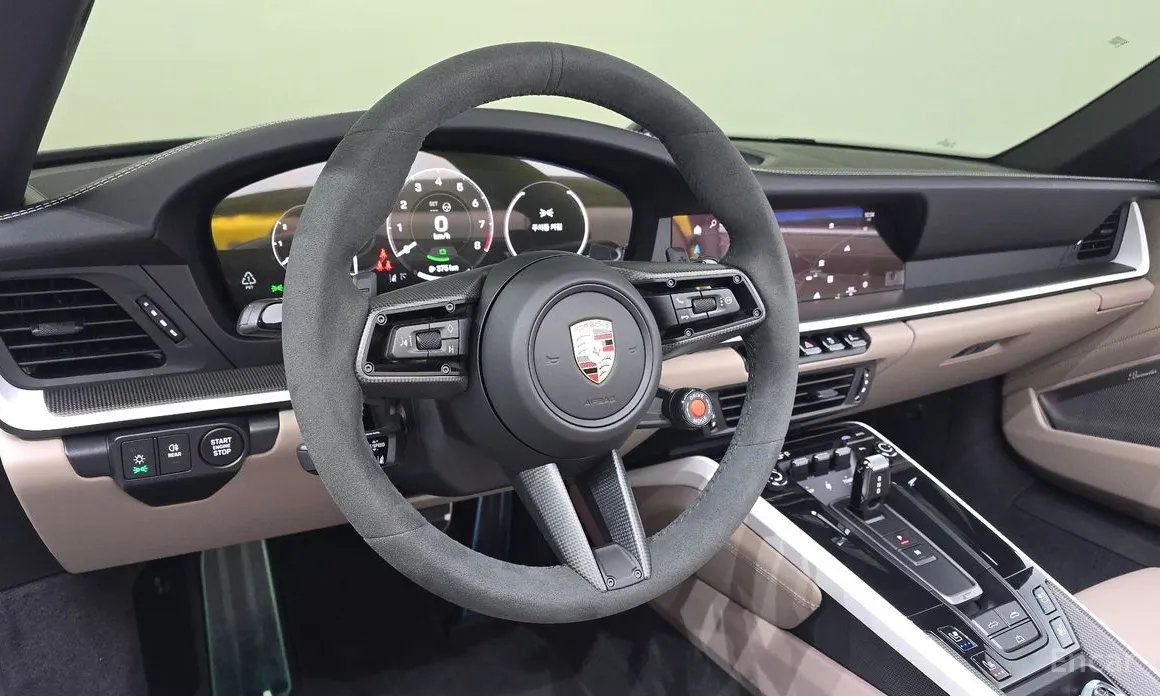 Фото 13 - Porsche 911