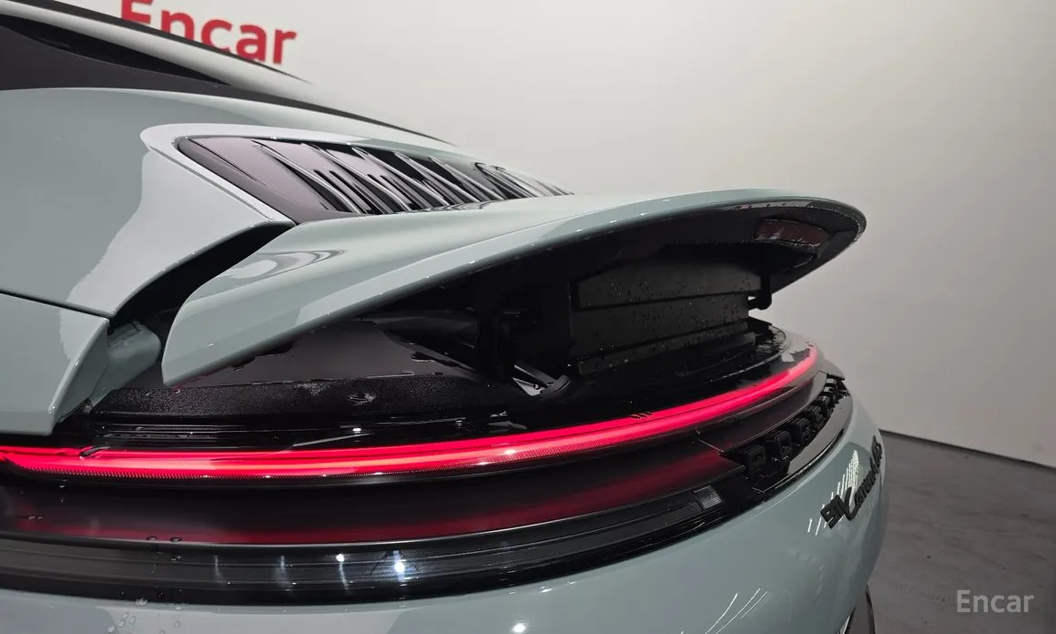 Фото 18 - Porsche 911