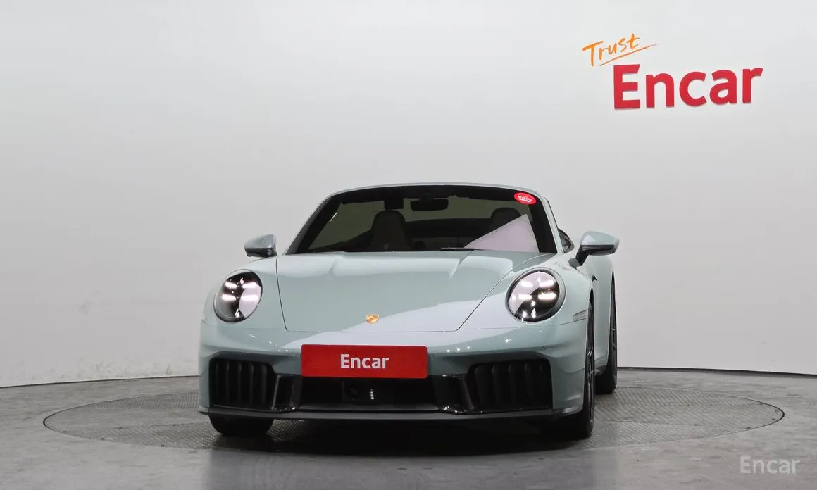 Фото 3 - Porsche 911