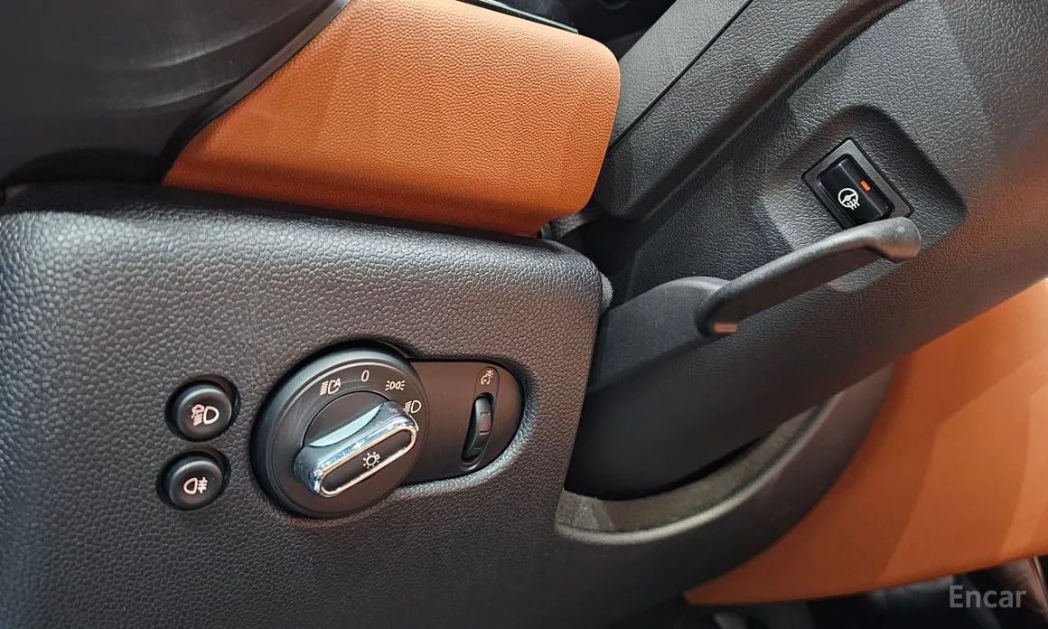 Фото 16 - Mini Cooper Convertible