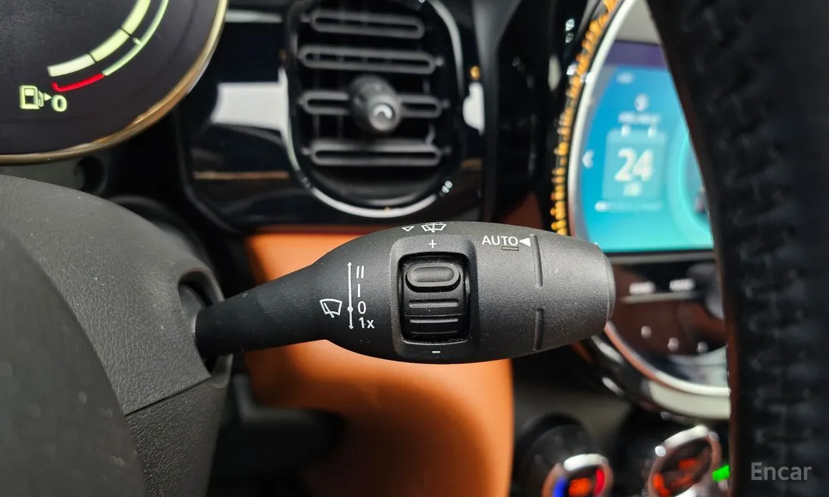 Фото 17 - Mini Cooper Convertible