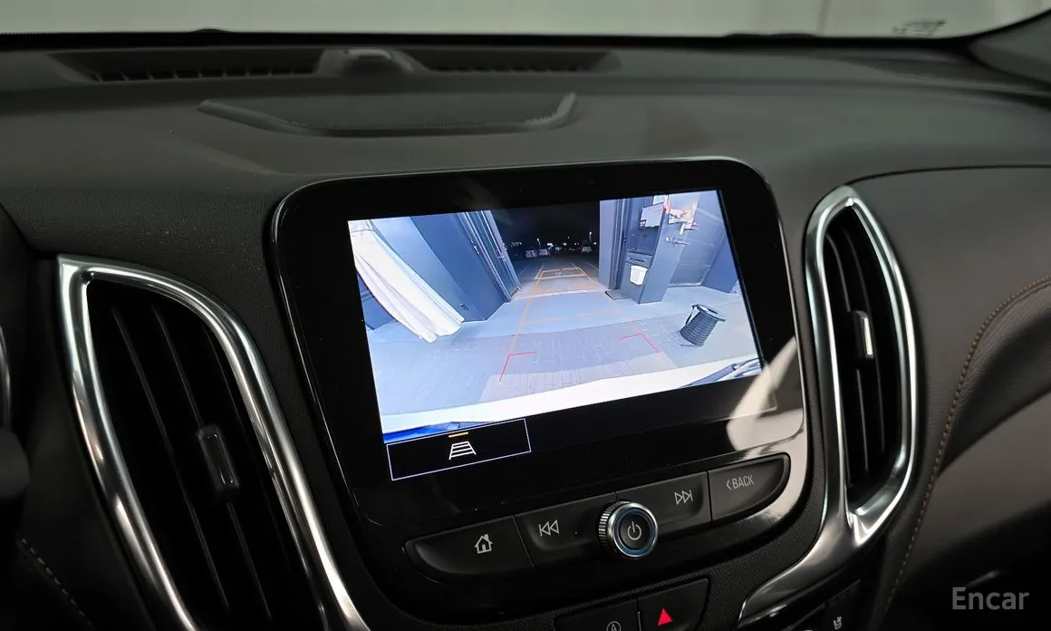 Фото 15 - Chevrolet Equinox