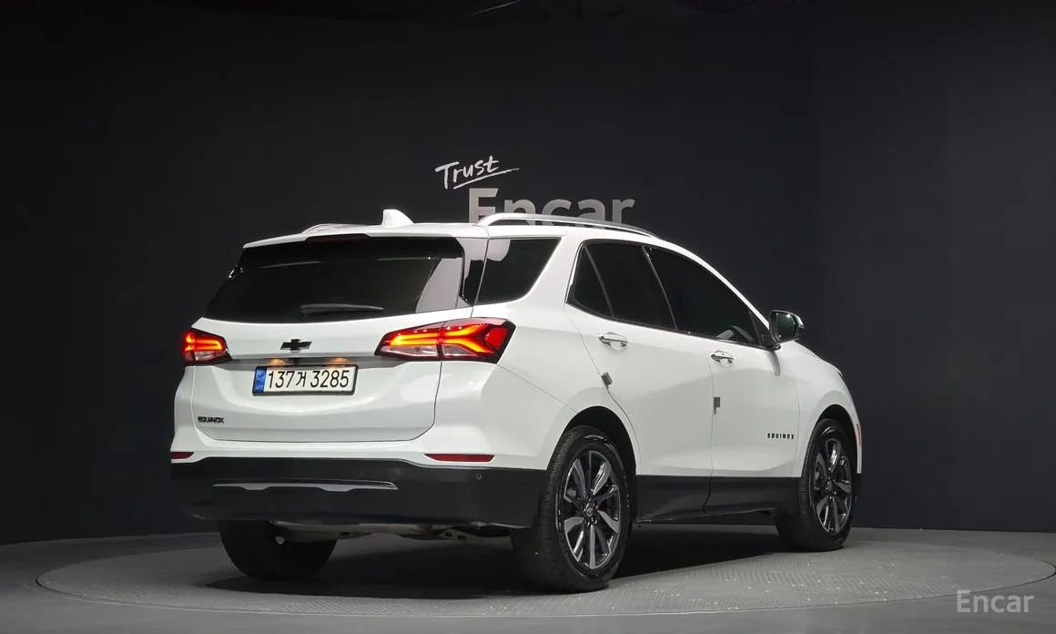 Фото 2 - Chevrolet Equinox