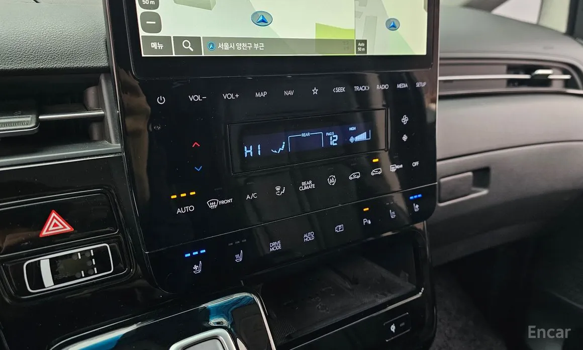 Фото 16 - Hyundai Staria