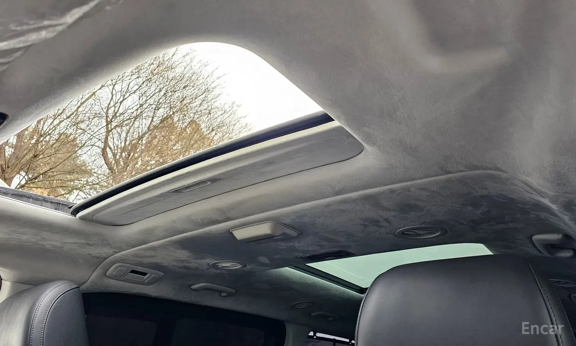 Фото 18 - Hyundai Staria