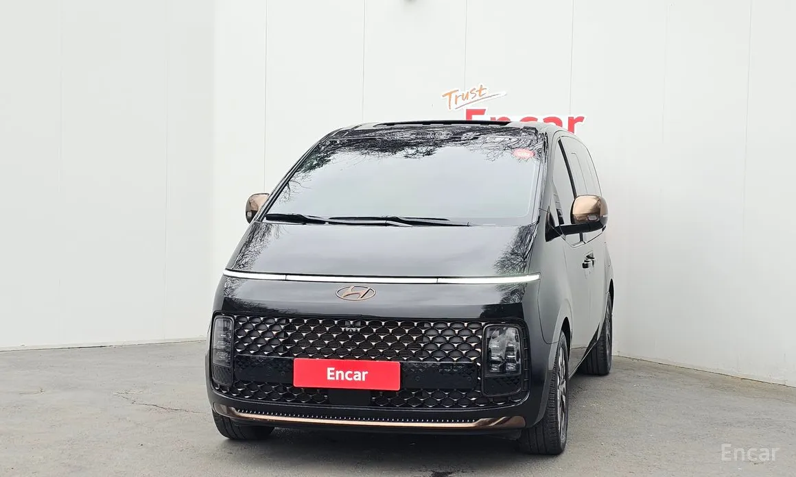 Фото 3 - Hyundai Staria