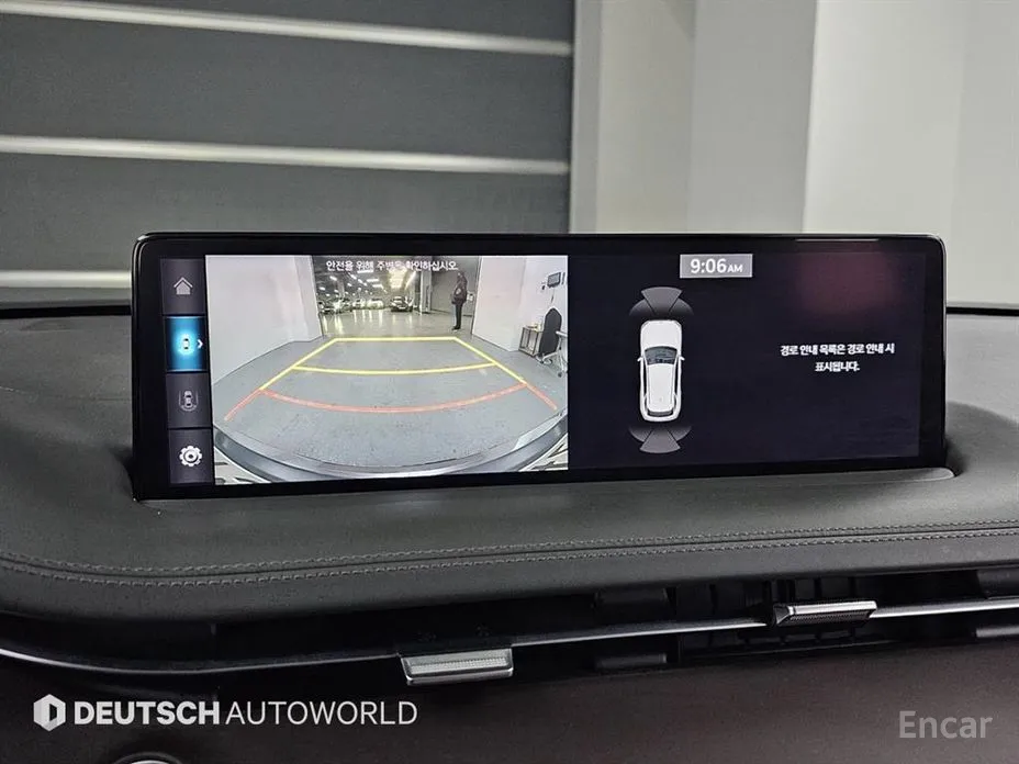 Фото 15 - Genesis GV70