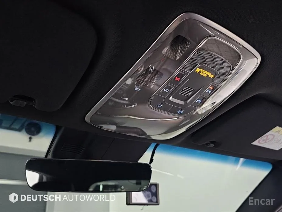 Фото 19 - Genesis GV70