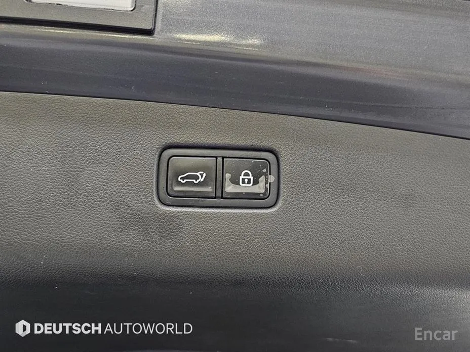 Фото 20 - Genesis GV70