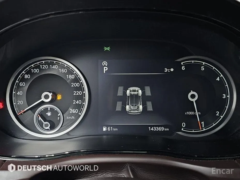 Фото 8 - Genesis GV70