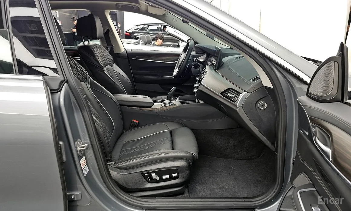 BMW Gran Turismo 2017 630i xDrive Luxury