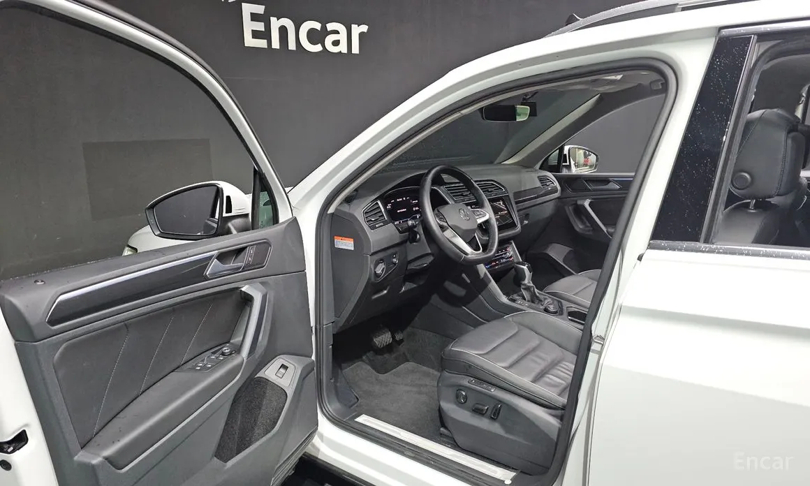 Фото 10 - Volkswagen Tiguan