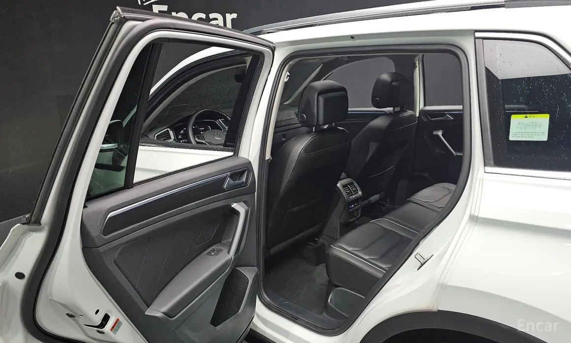 Фото 12 - Volkswagen Tiguan