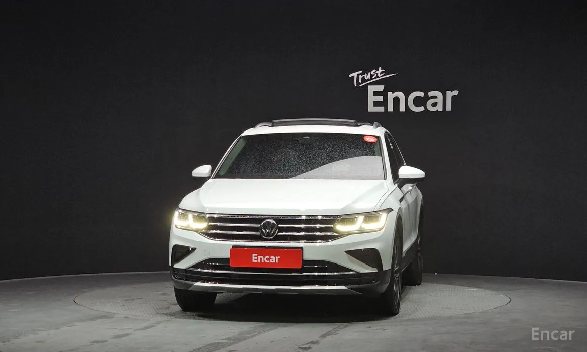 Фото 3 - Volkswagen Tiguan
