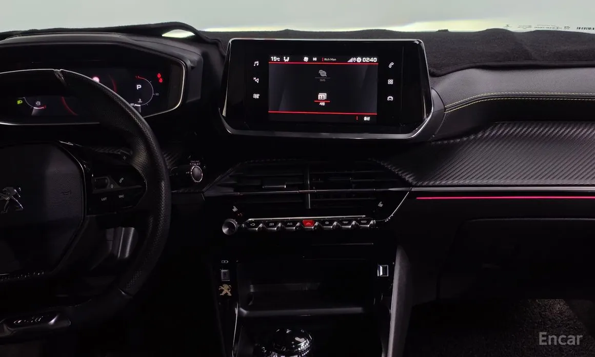 Фото 14 - Peugeot 2008