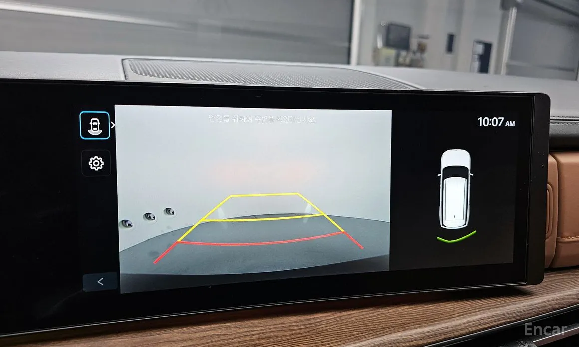 Фото 16 - Hyundai Santa Fe