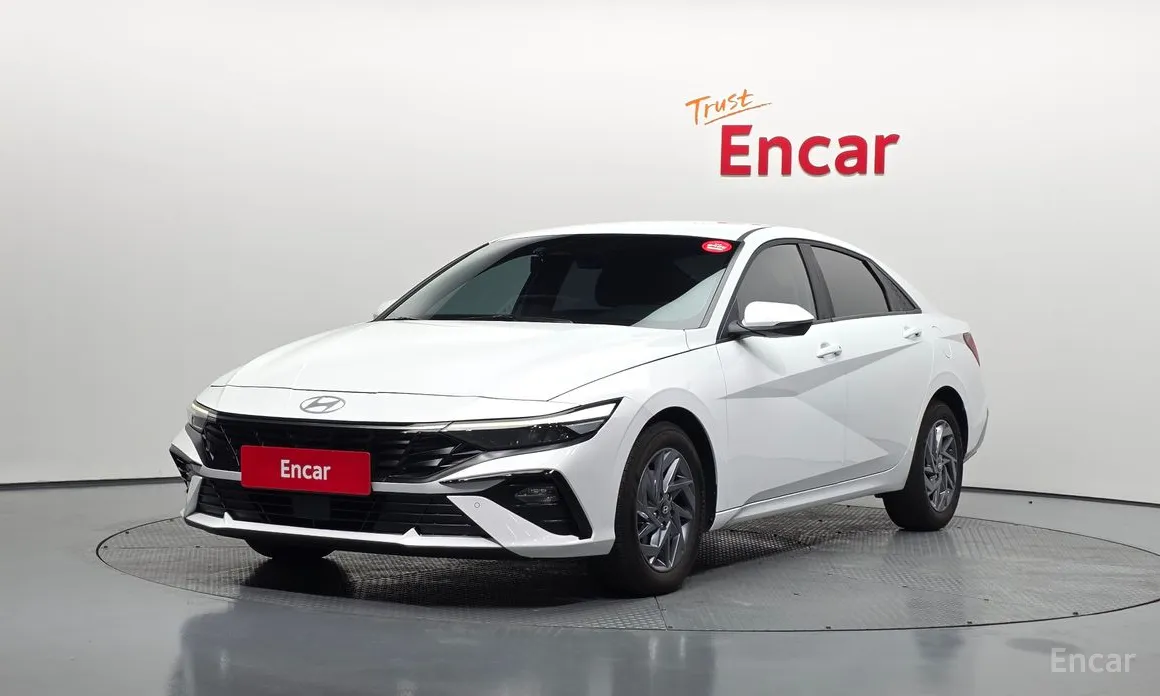 Фото 1 - Hyundai Avante