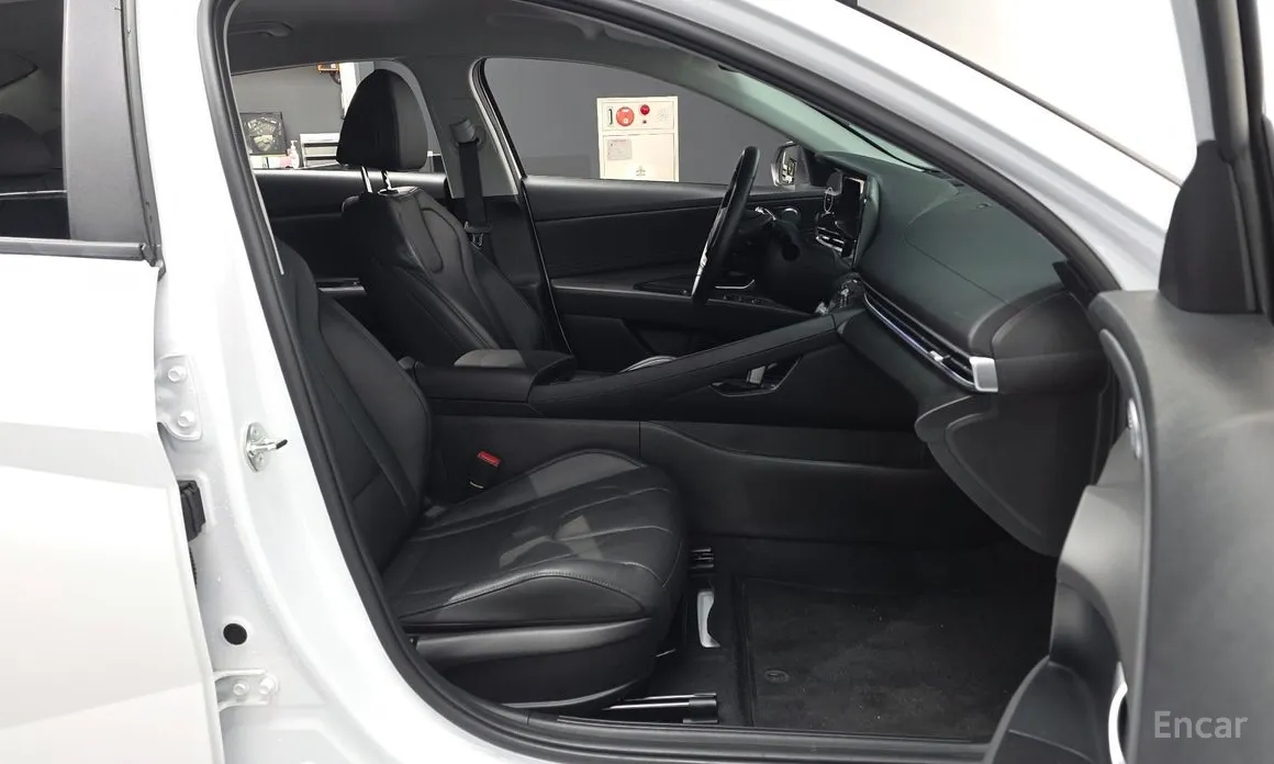 Фото 11 - Hyundai Avante