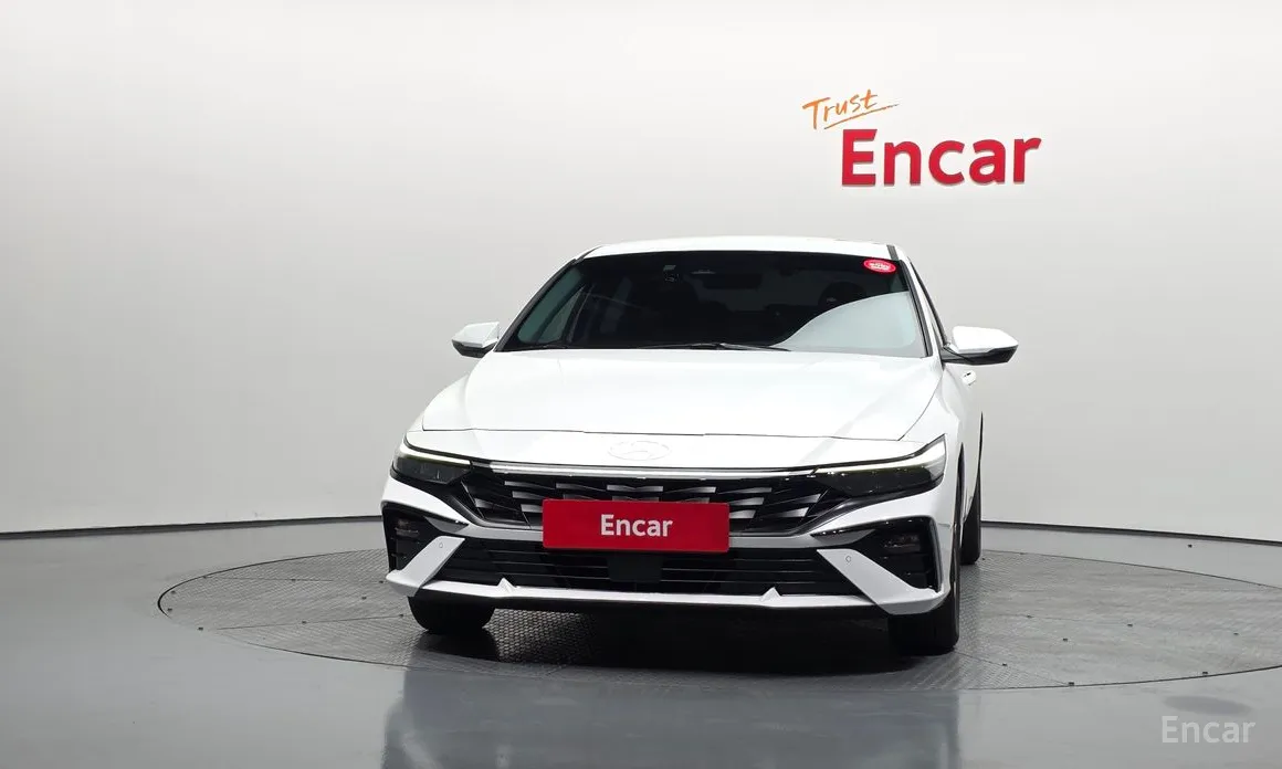 Фото 3 - Hyundai Avante