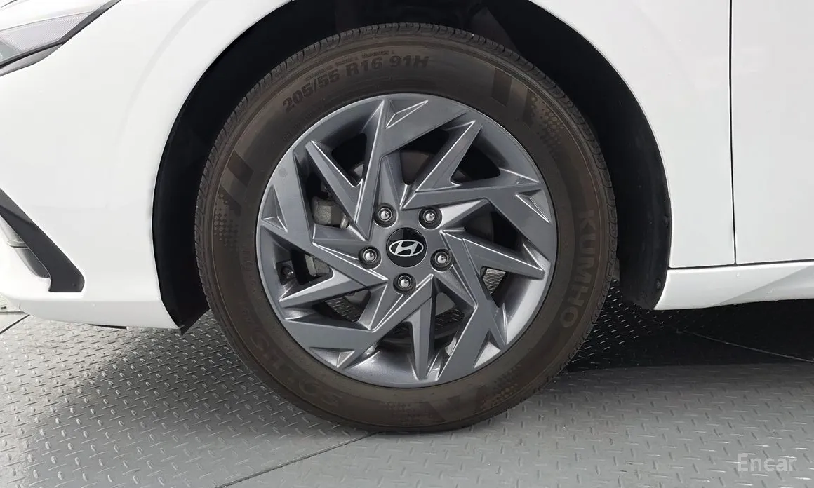 Фото 5 - Hyundai Avante