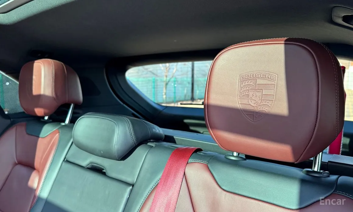 Фото 14 - Porsche Cayenne