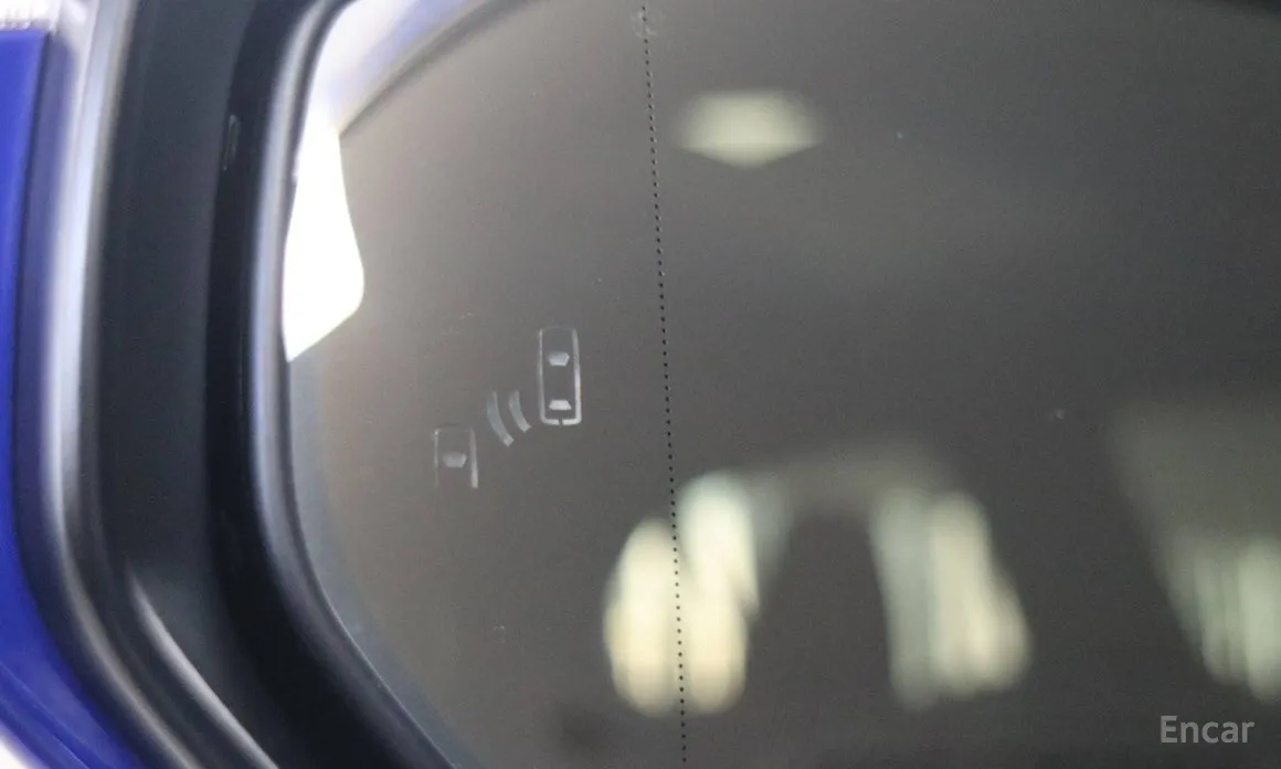 Фото 19 - Lexus UX