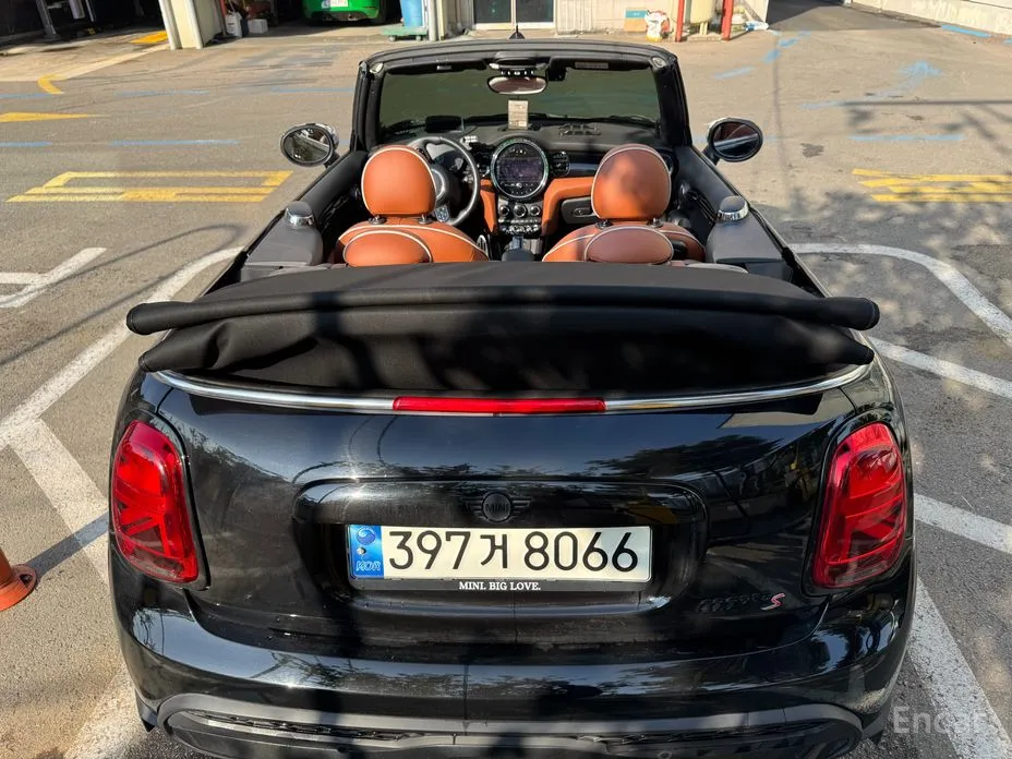 Фото 15 - Mini Cooper Convertible