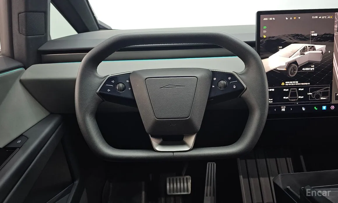 Фото 13 - Tesla Cybertruck