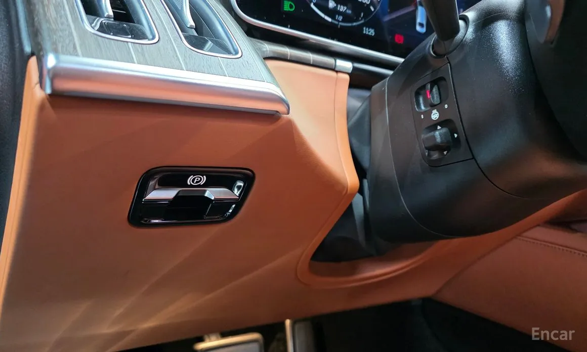 Фото 11 - Mercedes-Benz S-Class