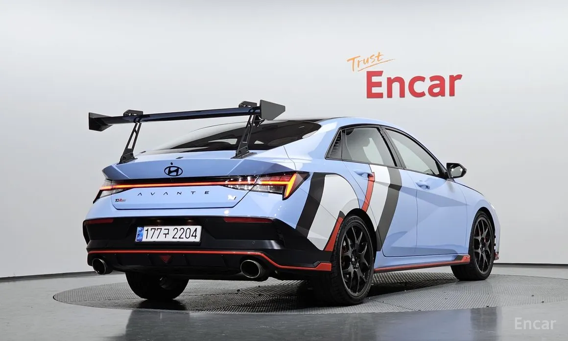 Фото 2 - Hyundai Avante