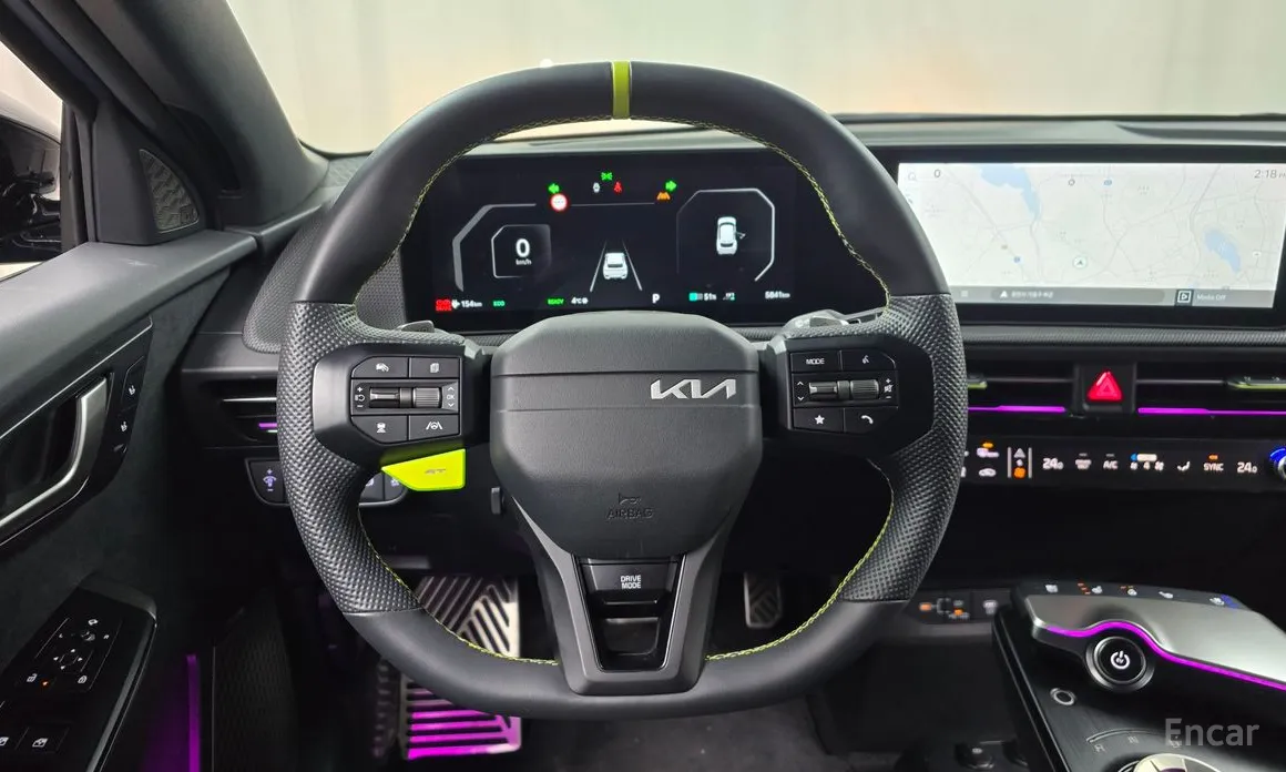 Фото 13 - Kia EV6