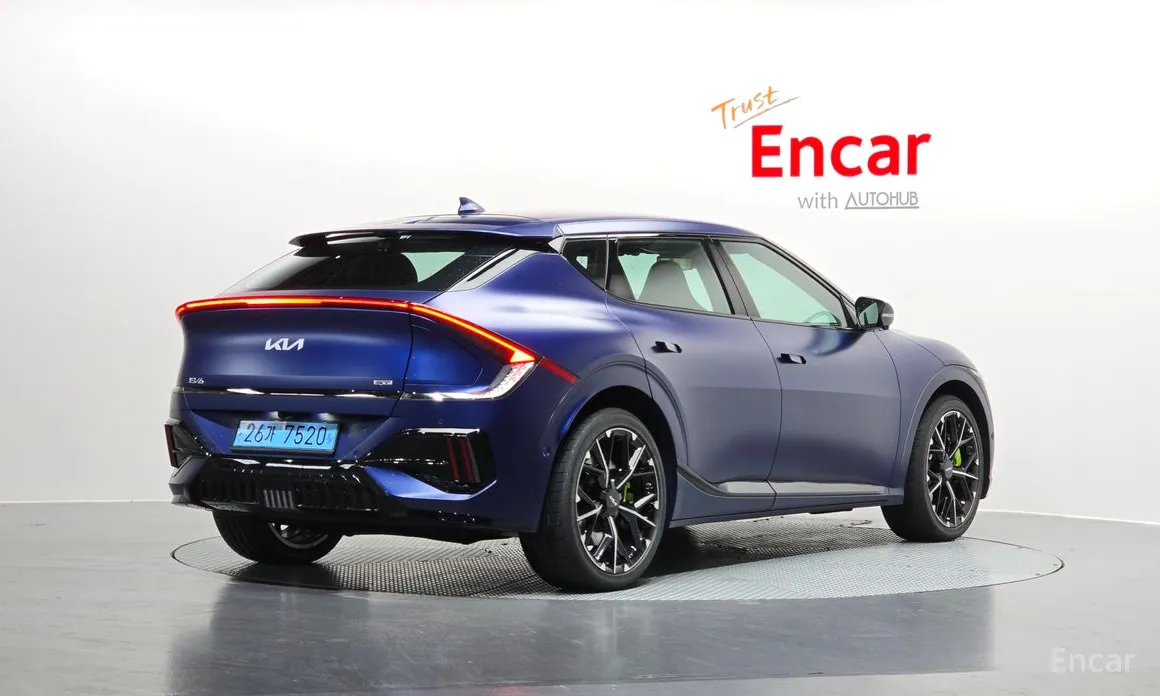 Фото 2 - Kia EV6