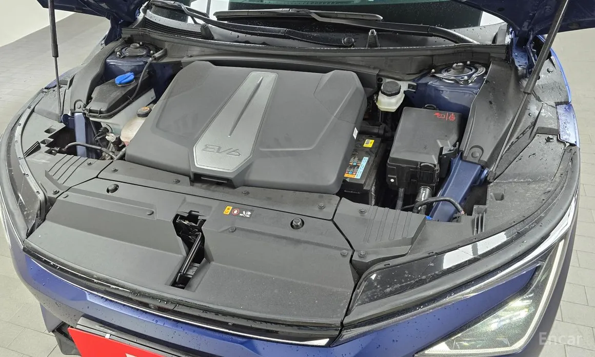 Фото 6 - Kia EV6