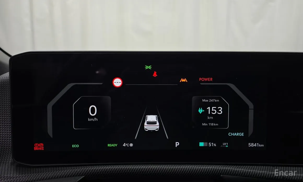 Фото 8 - Kia EV6