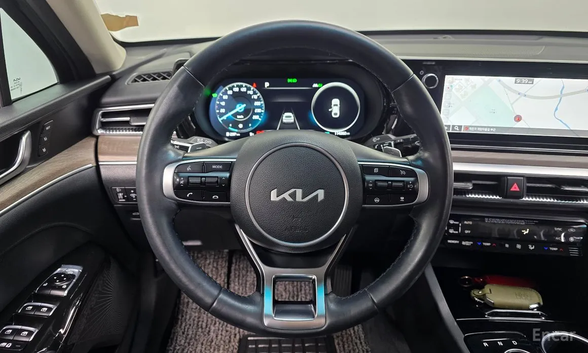 Фото 13 - Kia K5