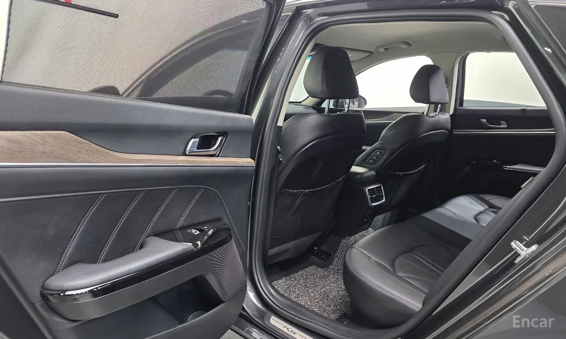 Фото 17 - Kia K5