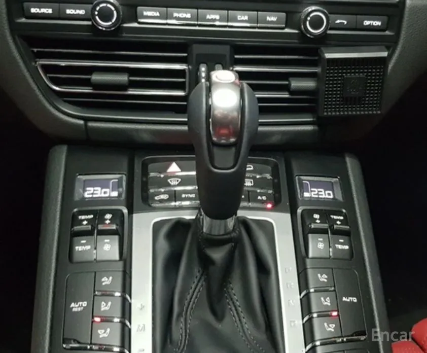 Фото 6 - Porsche Macan