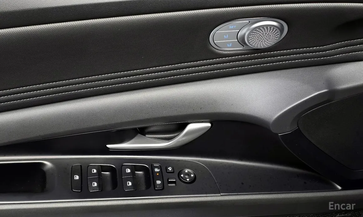 Photo 18 - Hyundai Avante