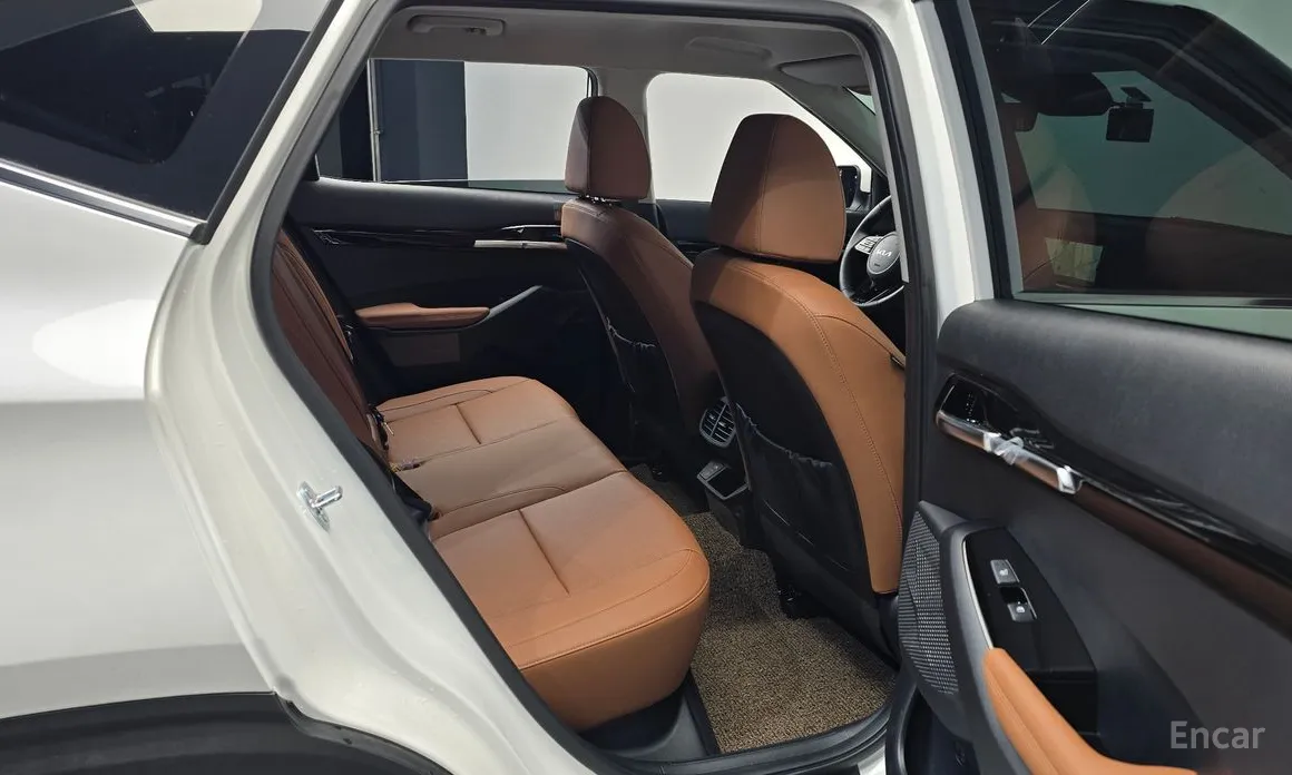 Фото 12 - Kia Seltos