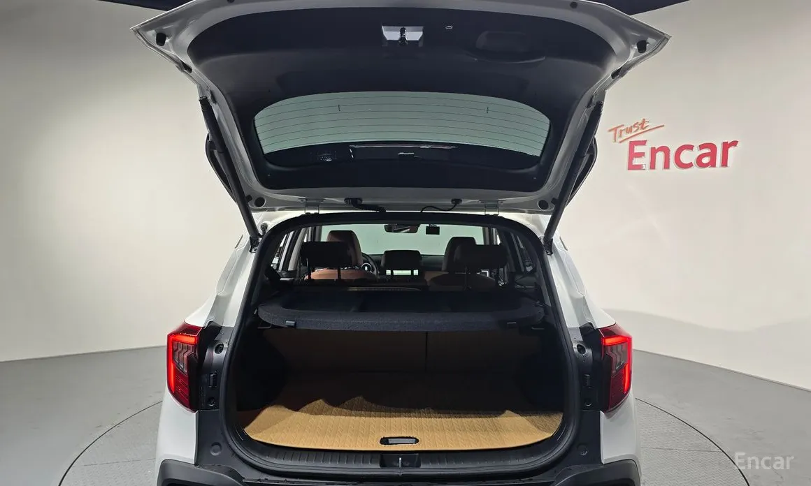 Фото 20 - Kia Seltos