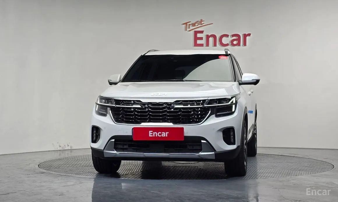 Фото 3 - Kia Seltos