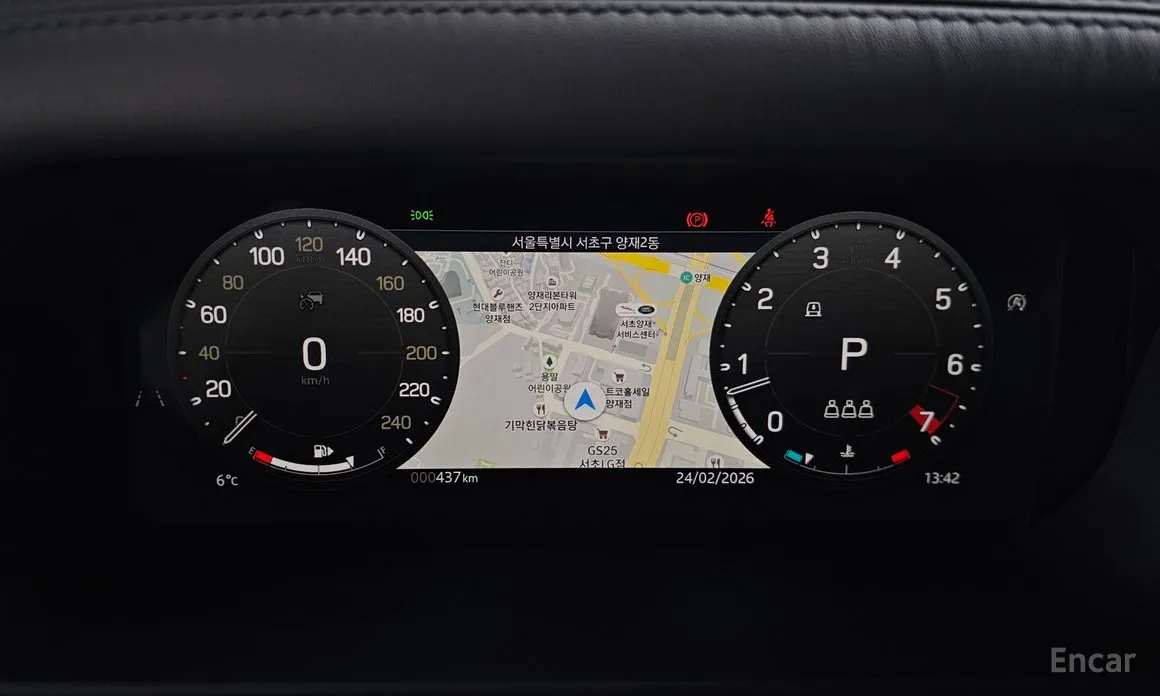 Фото 12 - Land Rover Defender