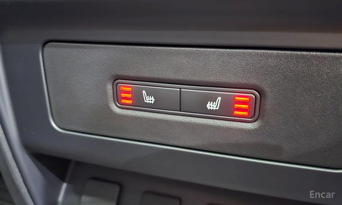 Фото 17 - Land Rover Defender