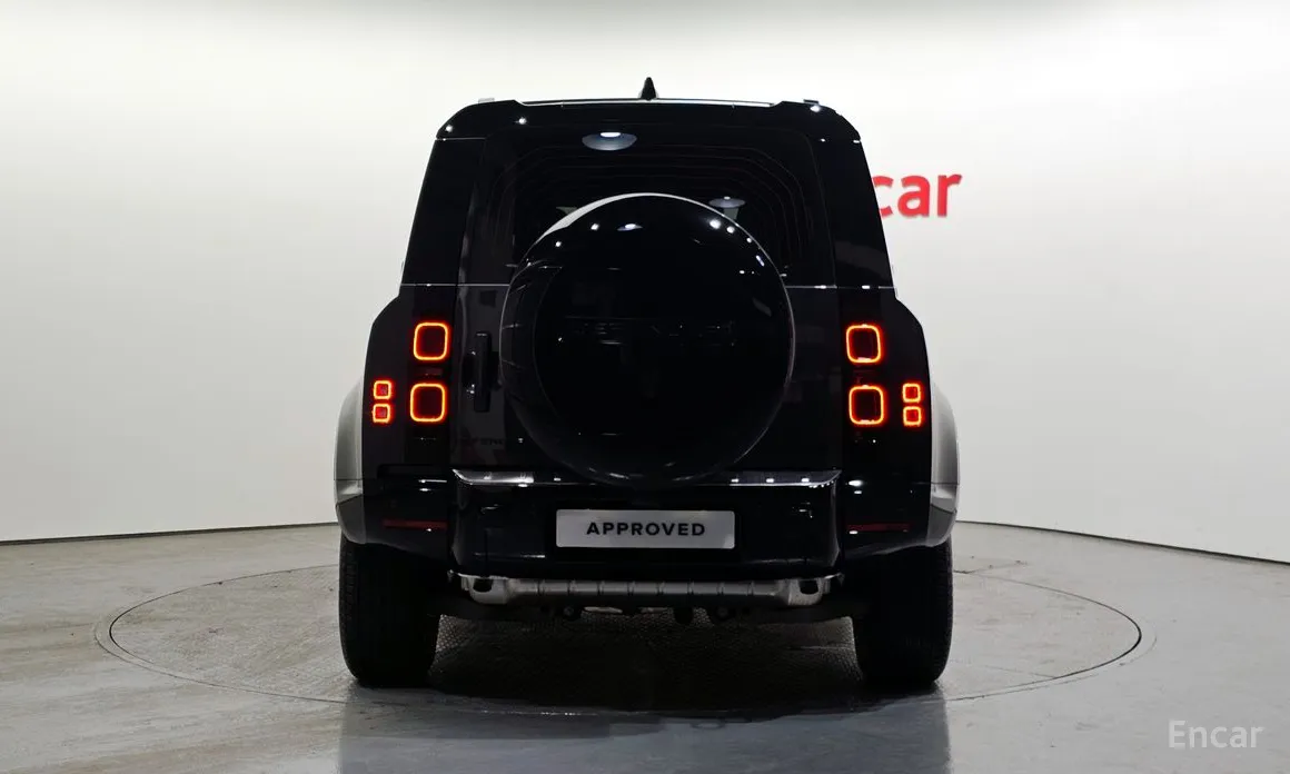 Фото 7 - Land Rover Defender