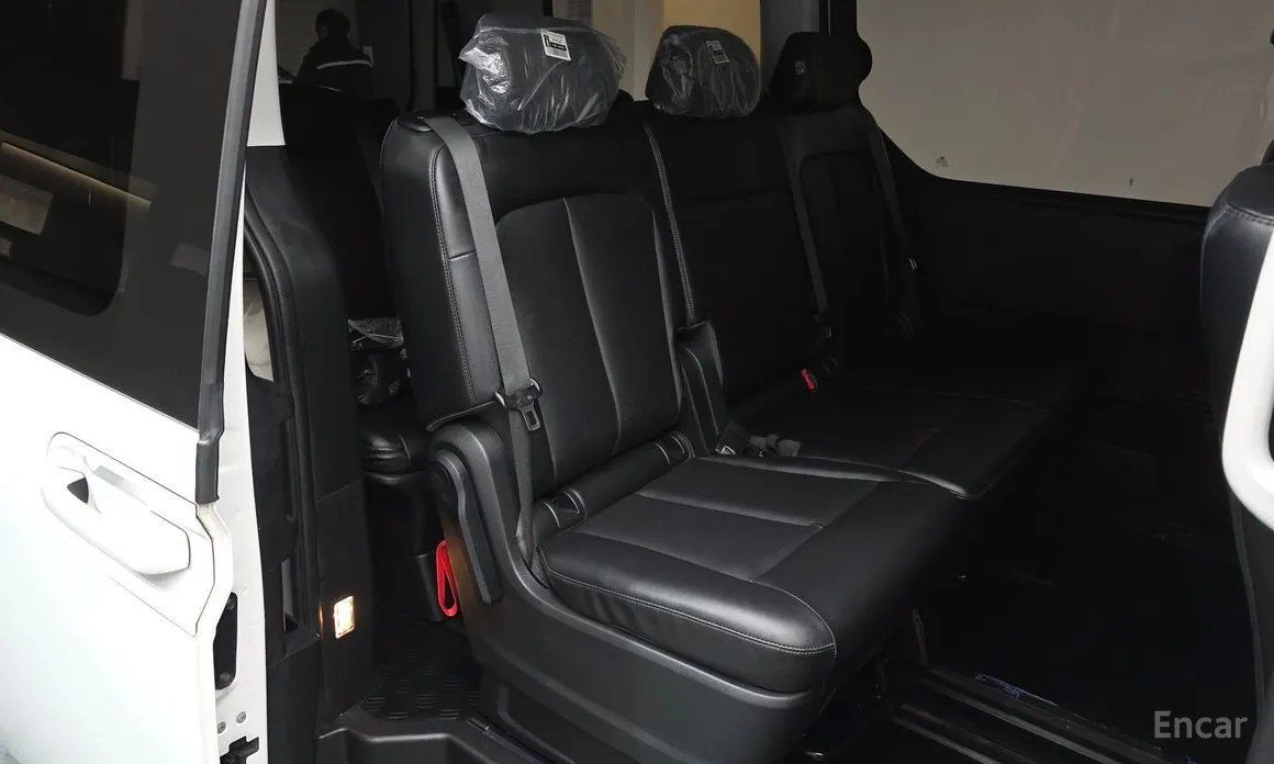 Фото 11 - Hyundai Staria