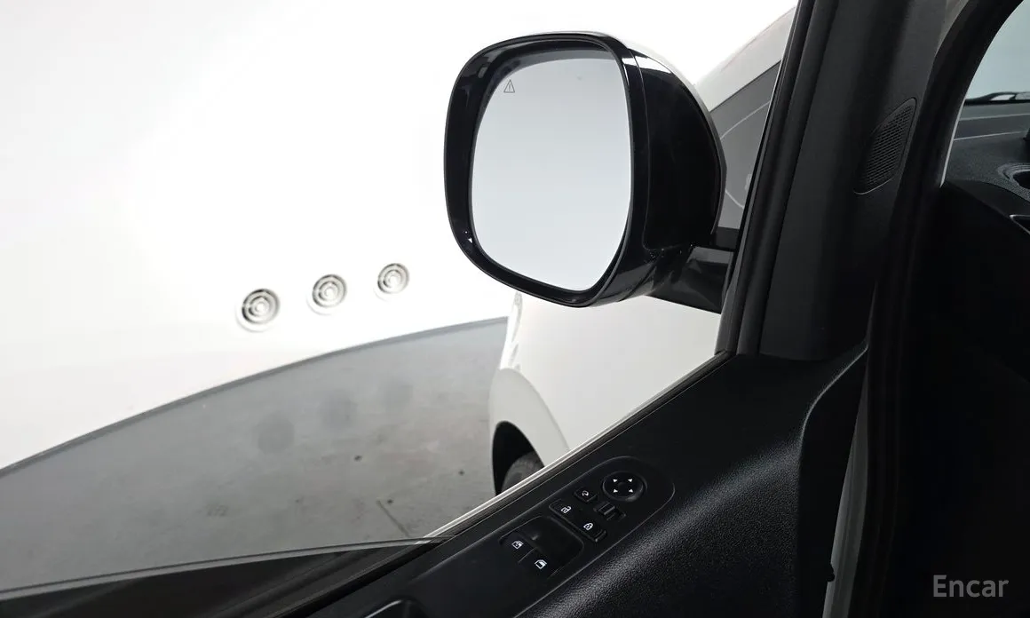 Фото 13 - Hyundai Staria