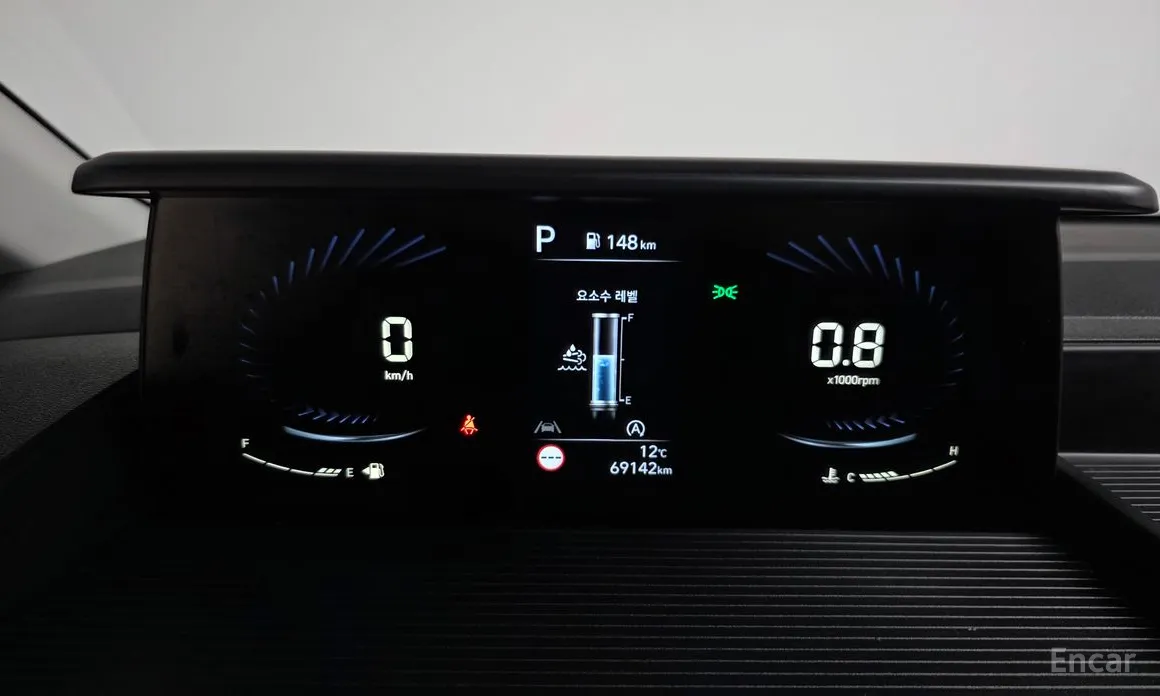 Фото 8 - Hyundai Staria