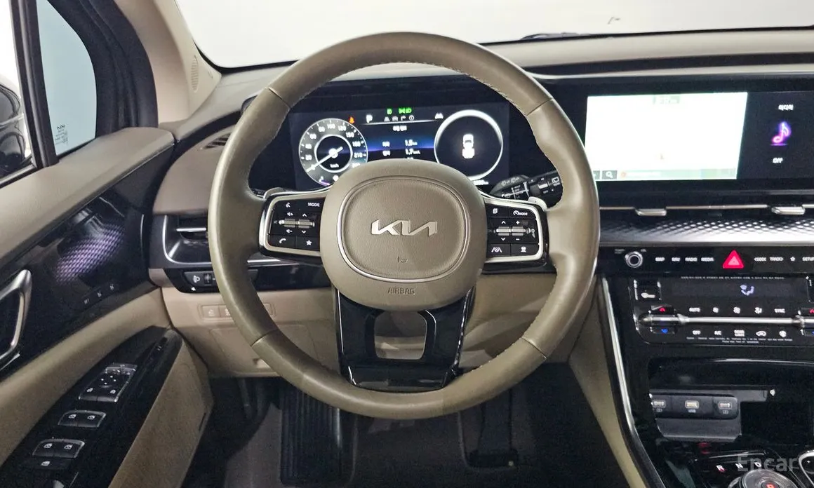 Фото 13 - Kia Carnival