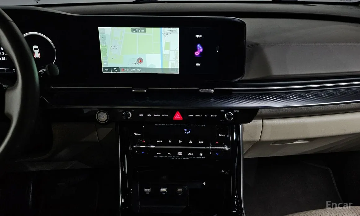 Фото 14 - Kia Carnival